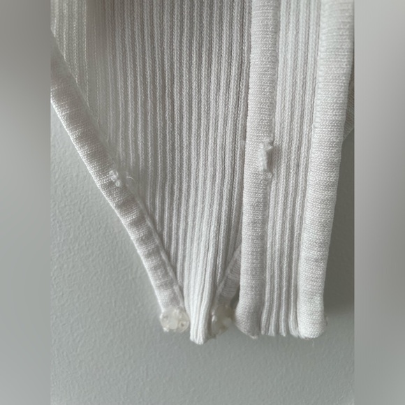 Jluxlabel White Short Sleeve Ribbed Henley Body Suit - size M/6 - Picture 4 of 6